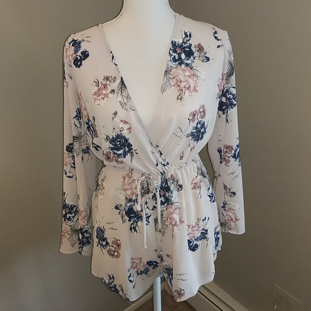 Cream Colored Long Sleeve Floral Romper Small